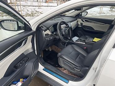 JMEV: JMEV EX5: 2020 г., Электромобиль, Кроссовер — 10