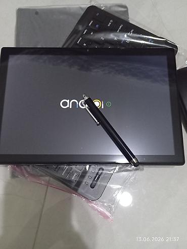 Digər planşetlər: CRELANDER T40 10.1" Android Tablet PC Xüsusiyyətlər: - 10.1 düym — 2