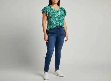 koszulki mon: Women`s T-shirt, size XL