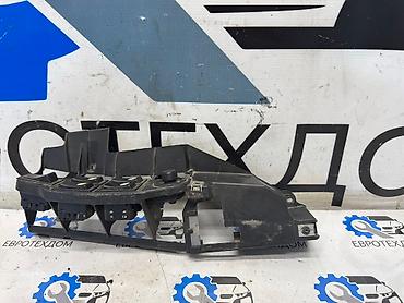 Панели, обшивки: Блок управления стеклоподъемниками лев. Renault Magnum Тягач DXI13 at lalafo.kg — 2 Панели, обшивки: Блок управления стеклоподъемниками лев. Renault Magnum Тягач DXI13 — 2