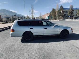 Toyota: Toyota Camry: 1993 г., 2.2 л, Механика, Газ, Универсал — 5