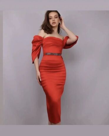 красное платье: Вечернее платье, Классическое, Средняя модель, Без рукавов, Стразы
