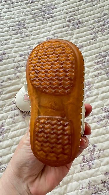 Детская обувь: Обувь б/у на девочку в отличном состоянии, аквасоки lc waikiki 22/23 — 6