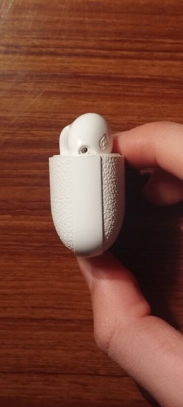 Qulaqcıqlar: İşlənmiş Simsiz (Bluetooth) Qulaqcıqlar, rəng - Ağ — 3