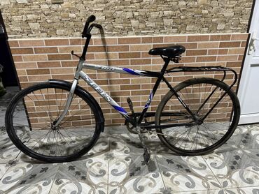 Şəhər velosipedləri: Şəhər velosipedi Stels, 28", sürətlərin sayı: 1 — 3