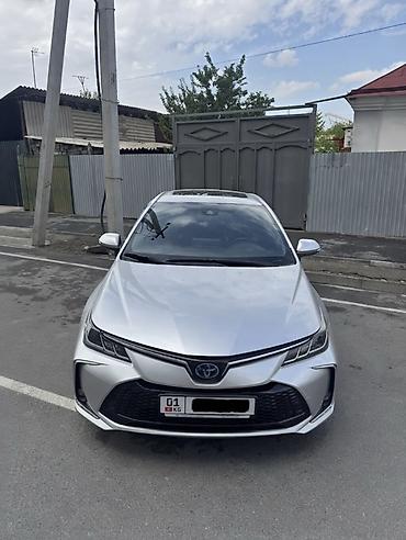 Toyota: Toyota Corolla: 2020 г., 1.8 л, Вариатор, Гибрид, Седан — 1