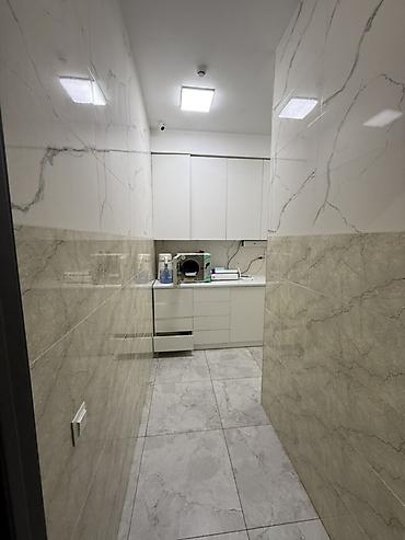 нужны: Сдаю The entire room: Для стоматолога, 87 м², С ремонтом, С оборудованием, С отдельным входом, С отдельным сан узлом — 6