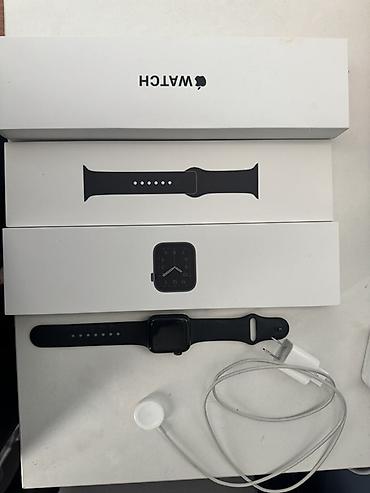эпл вотч се 2: Apple Watch SE (1-го поколения), 40 мм - Корпус Space Gray Aluminum - — 1