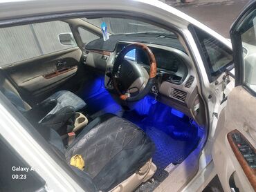 Honda: Honda Odyssey: 2000 г., 2.3 л, Минивэн — 9