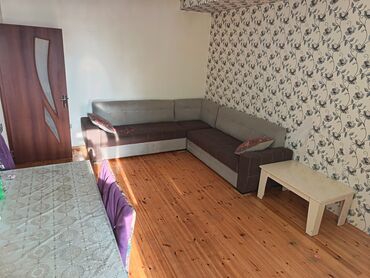 Qonaq otağı dəstləri: Divan — 1