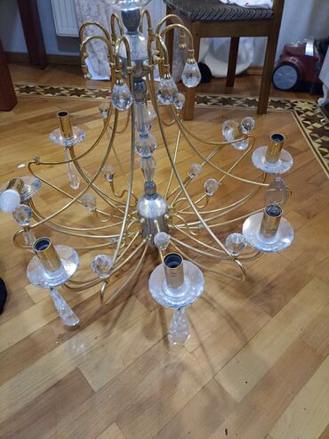 çilçıraq modelləri: Çılçıraq, 10 və daha çox lampa, Metal