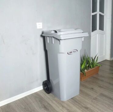 Tullantı qabları: Zibil qabı tezedir her ölcü var 20 litr 20 azn 40 litr 25 azn 50 litr — 8