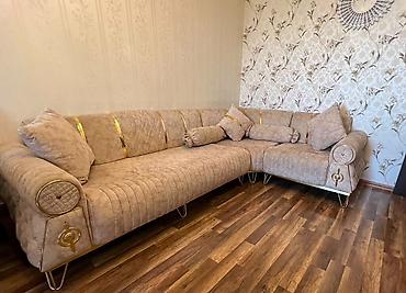 Divanlar: Künc divan, İşlənmiş, Açılmayan, Bazasız — 1