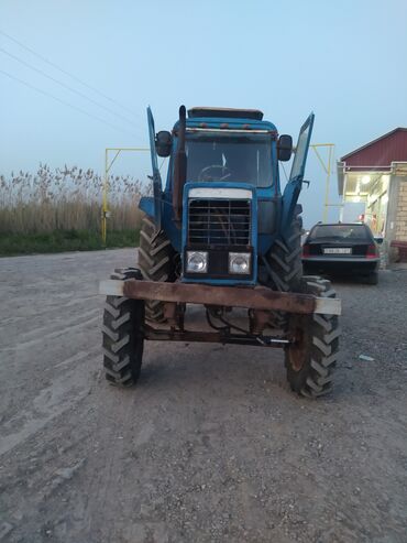 aqrar kend teserrufati texnika traktor satis bazari: Traktor İşlənmiş