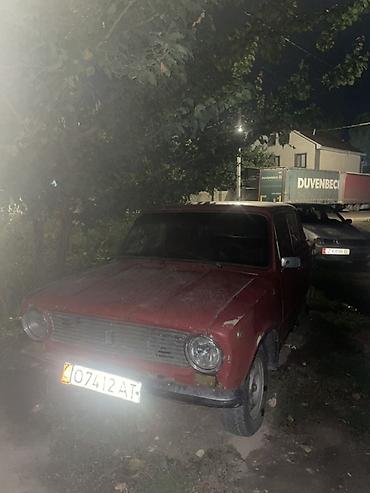 lada 2105: ВАЗ (ЛАДА) 2101: 1982 г., Механика, Бензин, Седан — 4