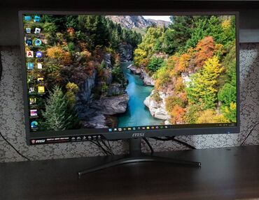 Monitorlar: Msi 24/75hz Curved 
Ideal veziyyetdedir.
Karobkasi var