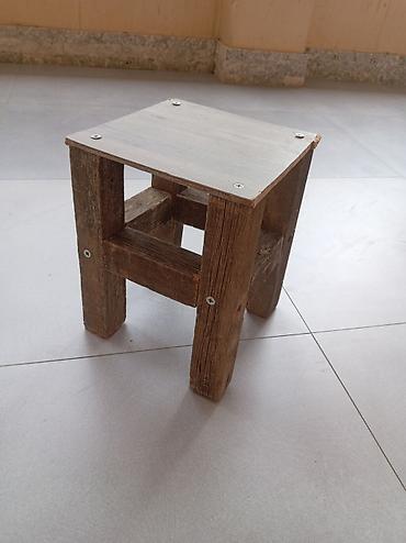 bağ ucun stollar: Məhsul: Taxta taburet/kiçik oturacaq - Material: Tamamilə taxtadan — 4