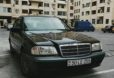 skoda rapid: Mercedes-Benz C-Class: 1.8 l | 1999 il Sedan — 3