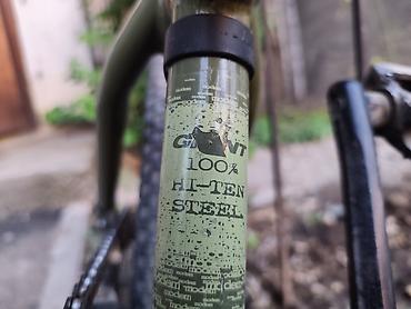BMX велосипед modem 100% Hi-Ten Steel - Рама: сталь Hi-Ten (надпись