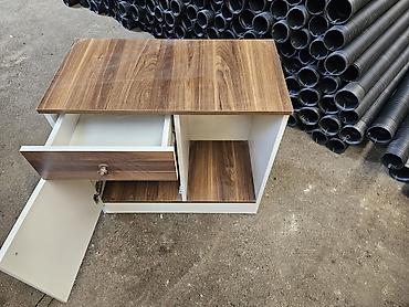 MDF/Laminate masaaltı dolab - Üst səth: taxta naxışlı laminat