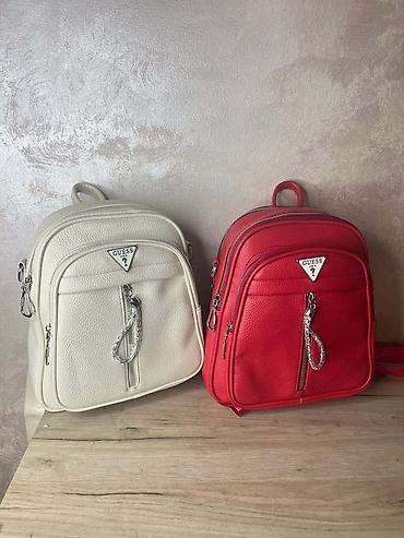 Modni rančevi: Ruksaci – modni modeli sa logotipom - Brendovi: Michael Kors i Guess — 13