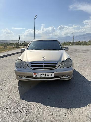 Mercedes-Benz C-Class: 2000 г., 2 л, Автомат, Бензин, Седан — 7