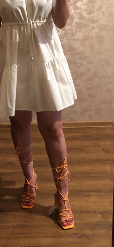 Basanoşka və səndəllər: Stradivarius, Ölçü: 37, rəng - Narıncı, Yeni — 2