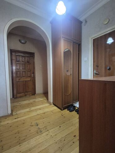 Köhnə tikili: Bakı, Bakıxanov qəs., 3 otaqlı, Köhnə tikili, 85 kv. m — 10