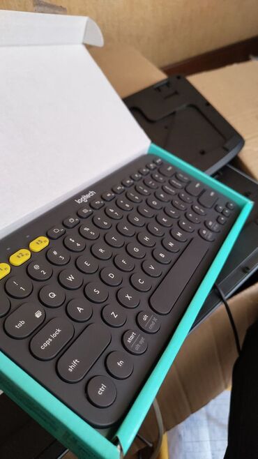 Клавиатуры: Клавиатура Logitech k380. Абсолютно в новом виде. С коробкой и с