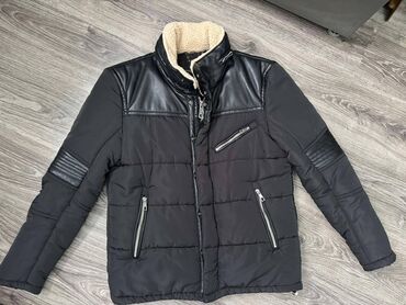 zara jackets: ZARA zimska jakna, M veličine, zaista odlična