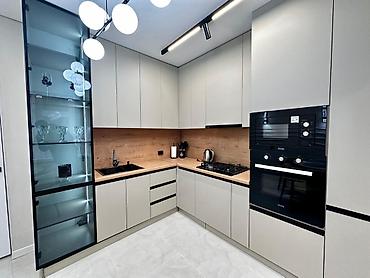 Продажа квартир: 3 комнаты, 80 м², Элитка, 3 этаж, Дизайнерский ремонт — 2