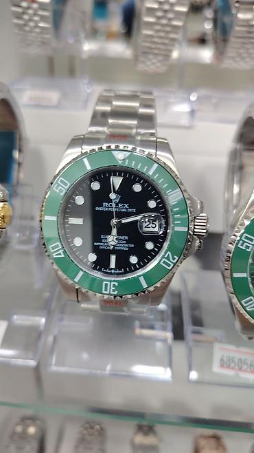 Aksesuarlar: Rolex saat kolleksiyası – vitrində təqdim olunan modellər: - Rolex — 5