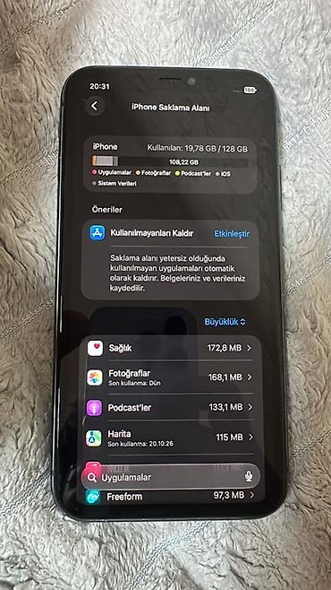 iphone 11 ikinci əl: IPhone 11, 128 GB, Qara, Face ID — 3