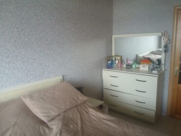 Dolablar: İşlənmiş, Kupe, 2 qapılı Düz dolab, Qarderob, paltar dolabı -da lalafo.az — 14 Dolablar: İşlənmiş, Kupe, 2 qapılı Düz dolab, Qarderob, paltar dolabı — 14