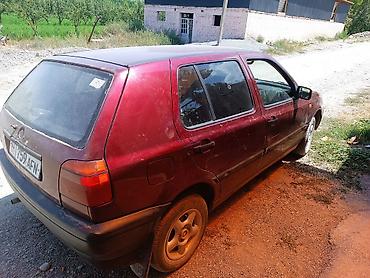 Унаа сатуу: Volkswagen Golf: 1993 г., 1.4 л, Кол менен иштөөчү, Бензин, Хетчбек — 9