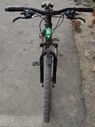Велосипеддер: Горный велосипед TRAVEL Bike в чёрно-зелёной расцветке. Подходит для — 4