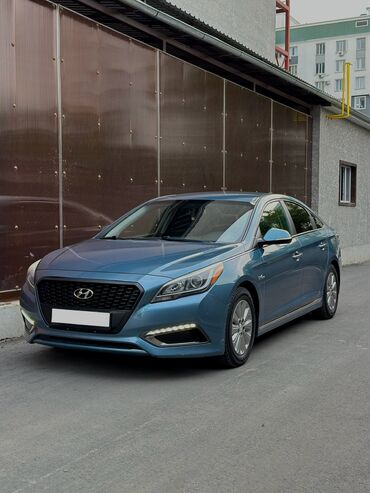 Hyundai: Hyundai Sonata: 2016 г., 2 л, Гибрид