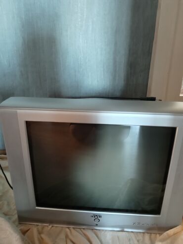 Televizorlar: İşlənmiş Televizor JVC 50" Ünvandan götürmə