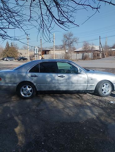 Mercedes-Benz: Mercedes-Benz E-Class: 1996 г., 4.2 л, Автомат, Бензин, Седан — 2