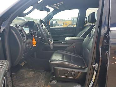 dodg: Dodge Ram 1500: 2022 г., 5.7 л, Автомат, Бензин, Пикап — 7
