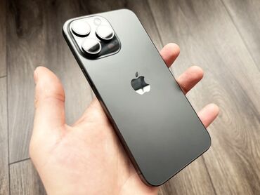 Apple iPhone: IPhone 15 Pro, Б/у, 256 ГБ, Space Gray, Защитное стекло, Чехол, Коробка, 94 %