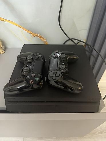 ps4 slim 2 tb: Playstation 4 slim 1tb yaddaş 2 pultla. Heçbir problemi yoxdur — 1