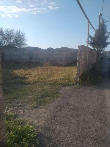 sabunçuda satılan həyət evləri: Sabunçu qəs. 4 otaqlı, 210 kv. m, Təmirsiz