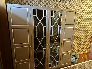 Dolab. 350azn. tecili evden cıxmalıdı. Ölcü 220/2m. ünvan