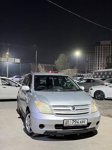 mark 2 qualis: Toyota Ist: 2003 г., 1.3 л, Автомат, Газ, Хэтчбэк — 2