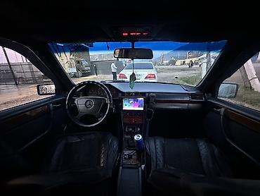мерс 200 с: Mercedes-Benz W124: 1994 г., 2.2 л, Механика, Бензин, Седан — 7