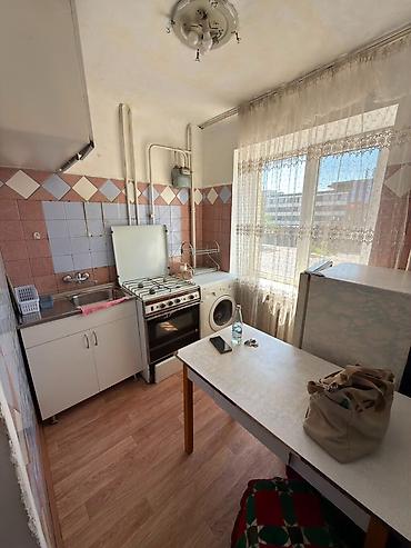 на один месяц: Сдается 1 ком кв в районе Азия молл Чынгыза Айтматова 14 этаж 3 из 5 — 4