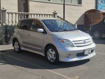 рассрочка авто в кыргызстане: Toyota ist: 2003 г., 1.3 л, Автомат, Бензин, Хэтчбэк