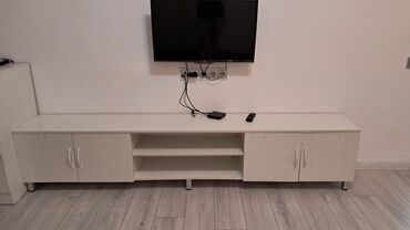 тумба по телевизор: Тумба/ подставка под ТВ с двумя закрытыми отделениями по бокам и