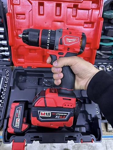 lithium: Аккумуляторная дрель-шуруповерт Milwaukee M18 Fuel — комплект в кейсе — 2